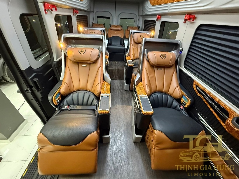 Nội thất xe limousine 9 chỗ cao cấp massage_Thịnh Gia Hưng Nội thất xe limousine 9 chỗ cao cấp massage_Thịnh Gia Hưng