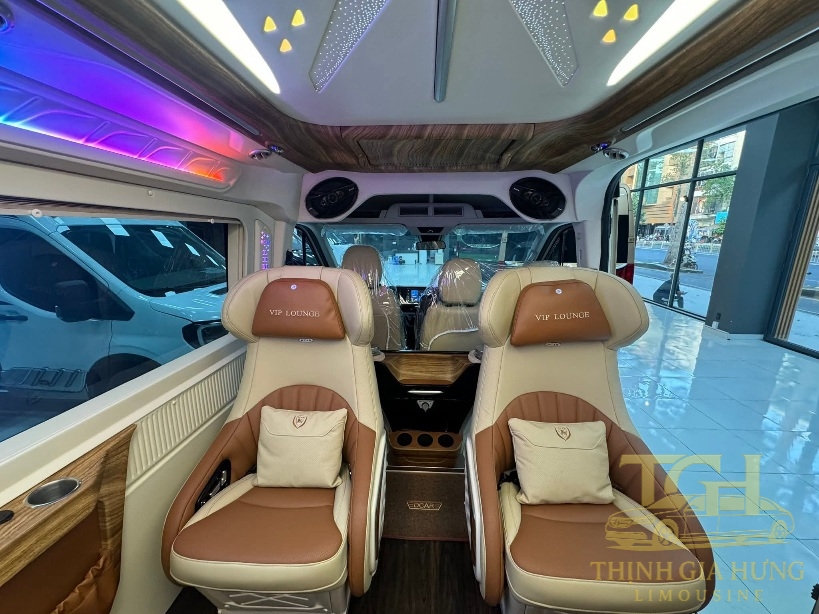 Giá thuê xe 9 chỗ_Thịnh Gia Hưng