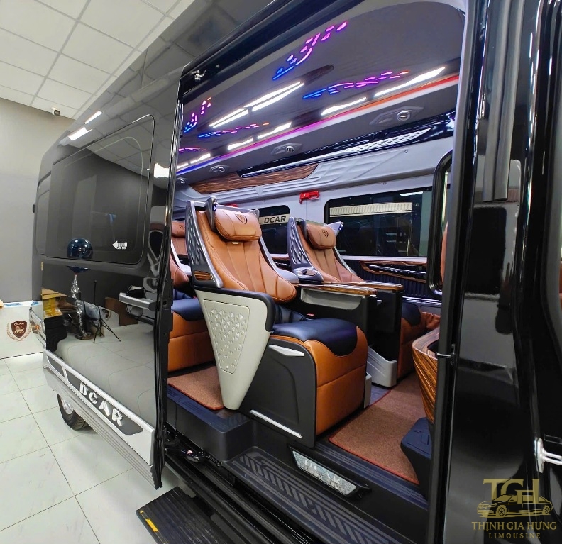 Thuê xe 12 chỗ giá bao nhiêu_Thịnh Gia Hưng