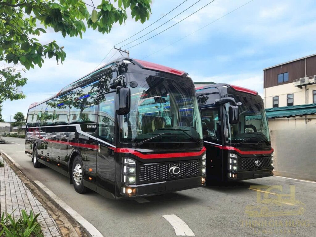 Thuê xe 20 chỗ tphcm_Thịnh Gia Hưng