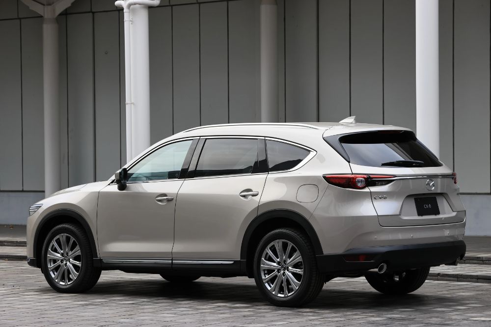 Thuê xe Mazda CX8 đời mới