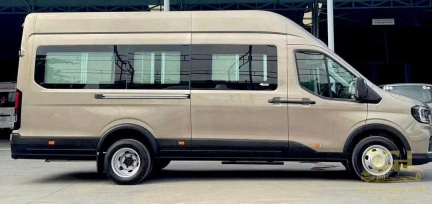 Thuê xe limousine 9 chỗ tại tphcm_Thịnh Gia Hưng