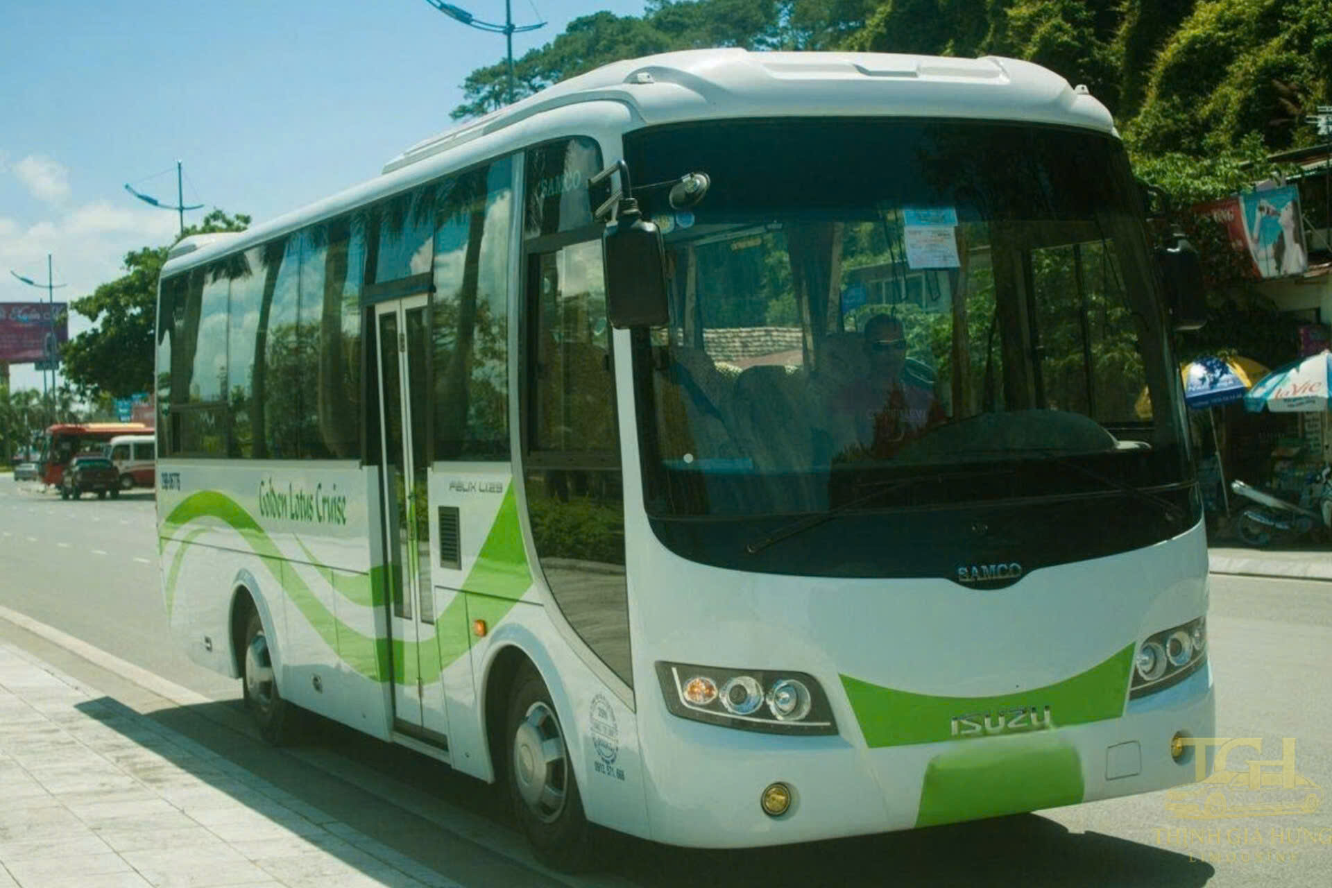 giá thuê xe 35 chỗ 1 ngày