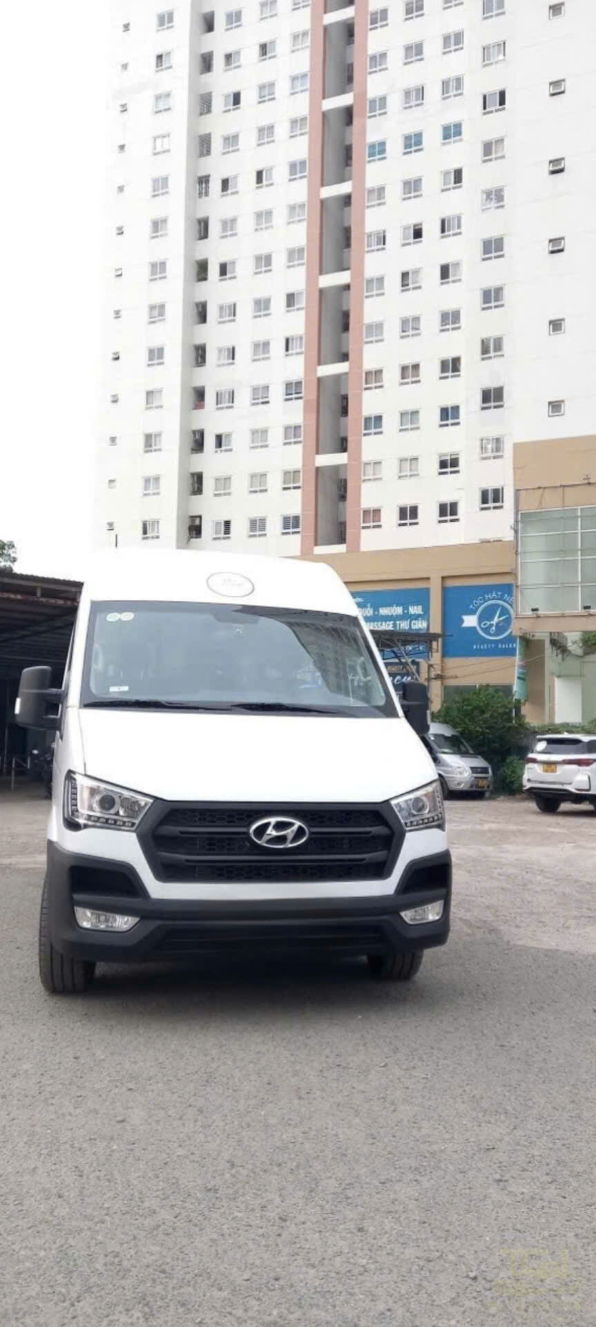 thuê xe 16 chỗ tphcm đi Nha Trang