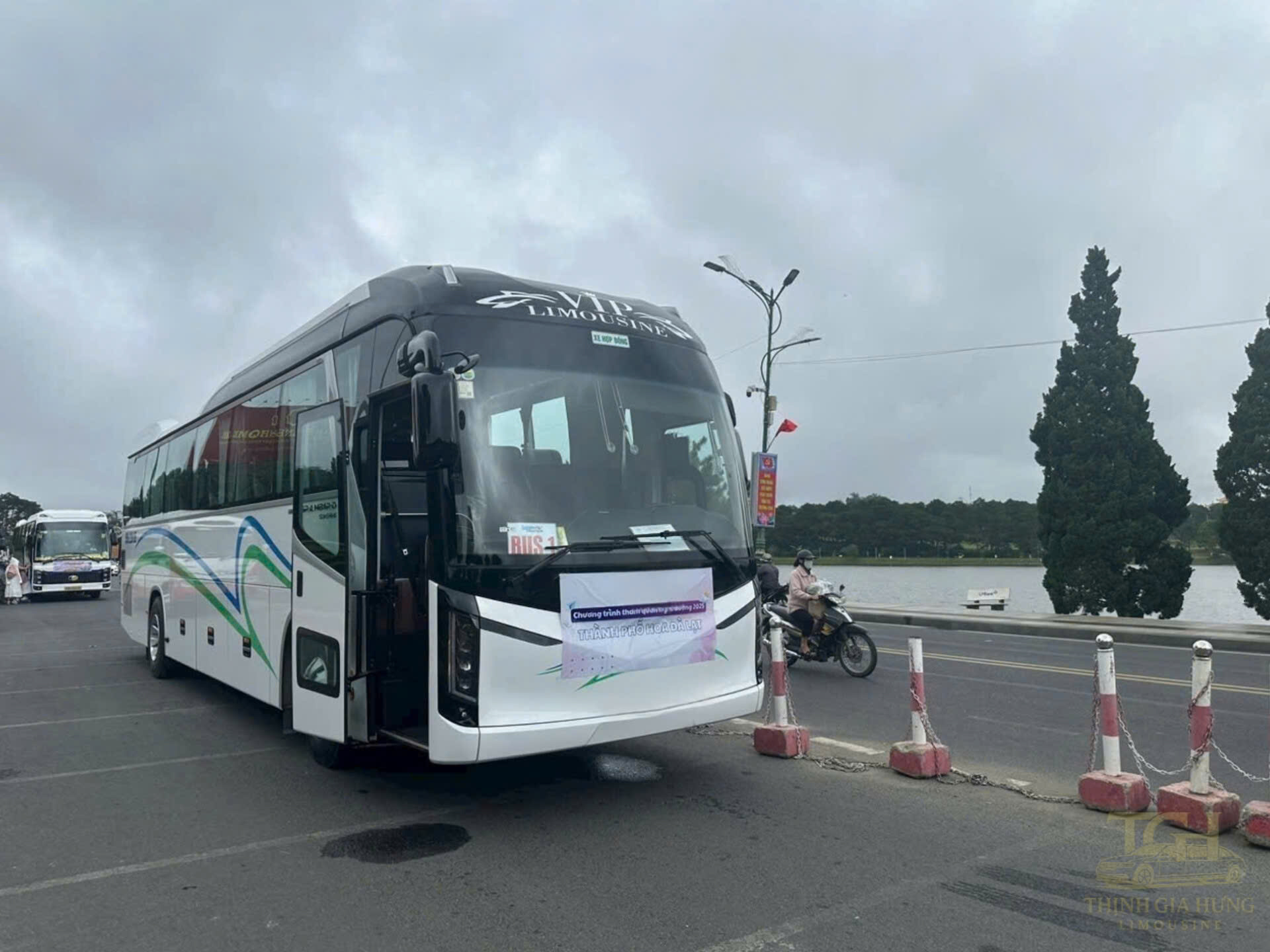thuê xe 29 chỗ tphcm