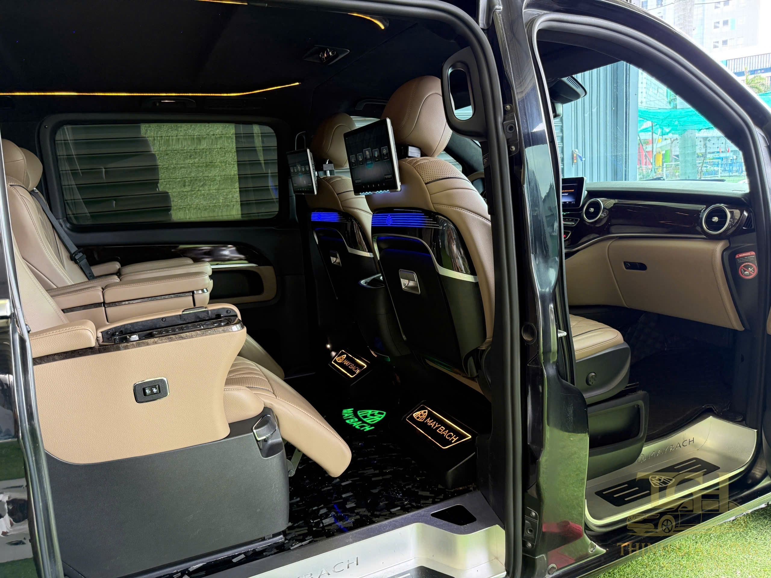 giá thuê xe mercedes tự lái theo tháng tại tphcm