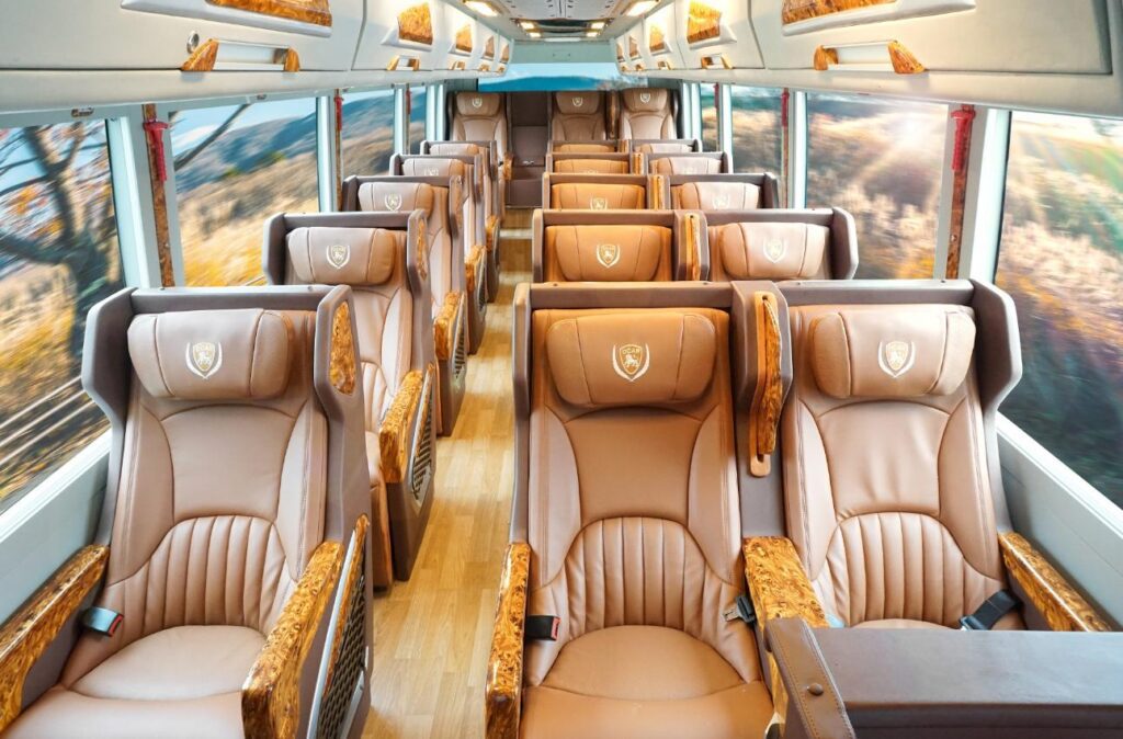 Thuê xe Limousine đi Vũng Tàu