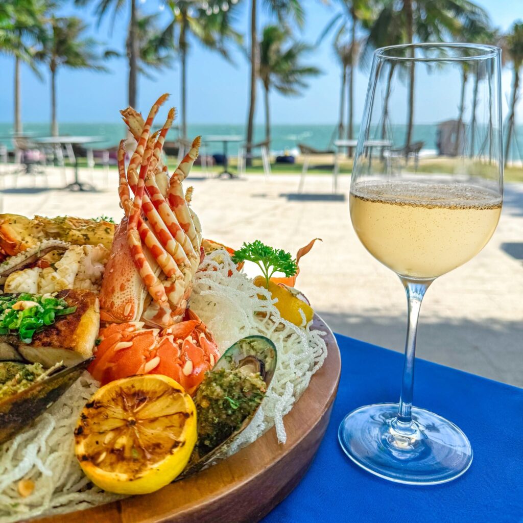 Hải sản Hồ Tràm cực kì ngon giá quá rẻ