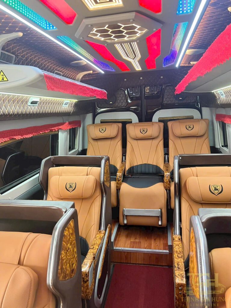 Dịch vụ cho thuê limousine 9 chỗ uy tín hàng đầu Tphcm
