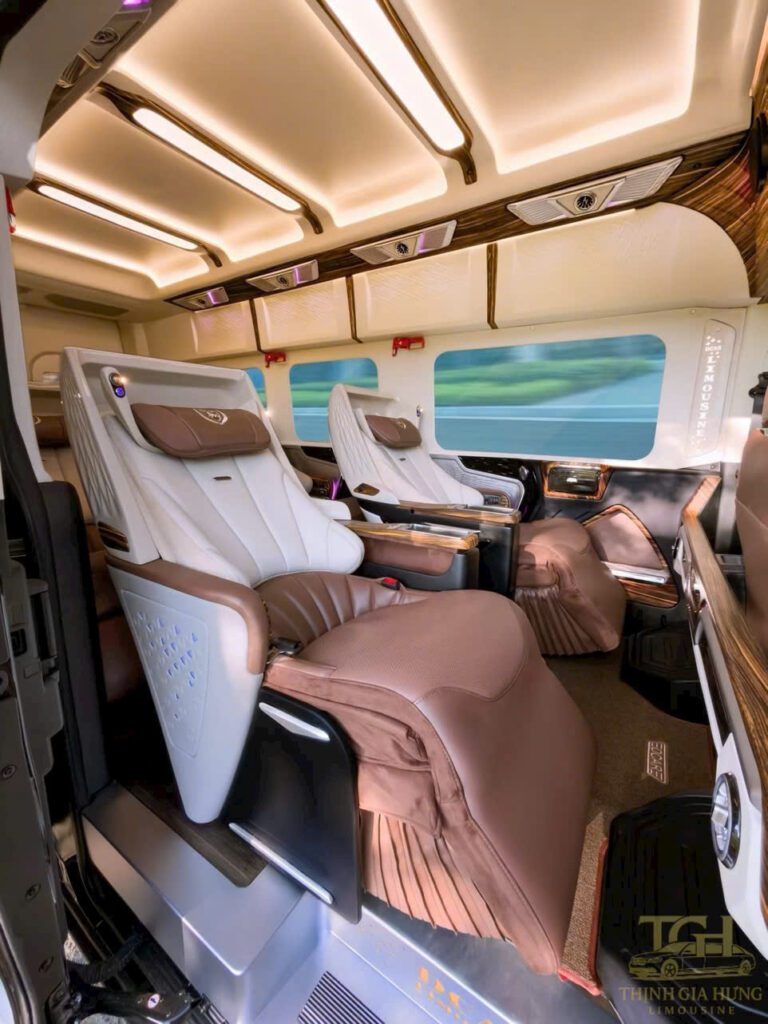 thuê xe limousine 9 chỗ đi Cần Thơ